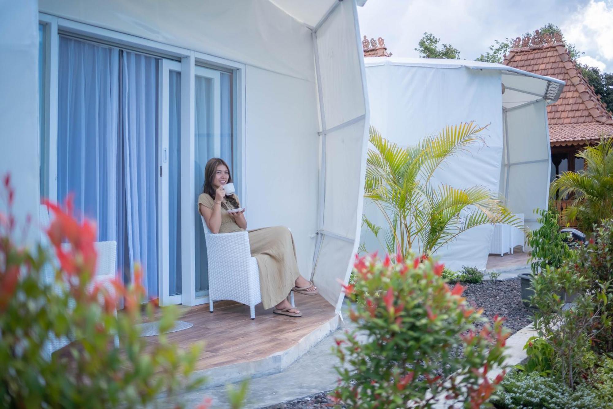 Starlake Villa & Glamping 库布盼洛坎 外观 照片